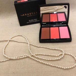 Anastasia Beverly Hills Blush Trio cocktail party.